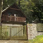 Chatka Na Skalnej