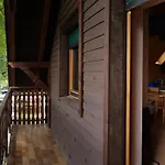 Chatka Na Skalnej